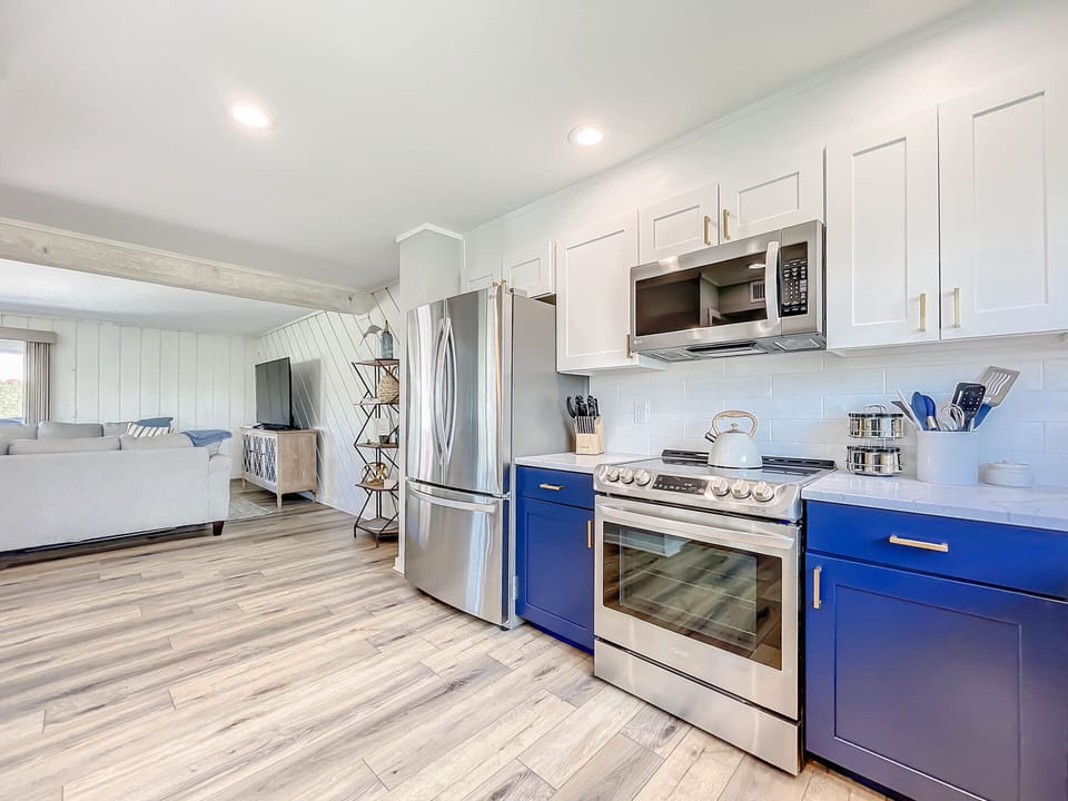 A fully equipped kitchen for all your cooking needs.