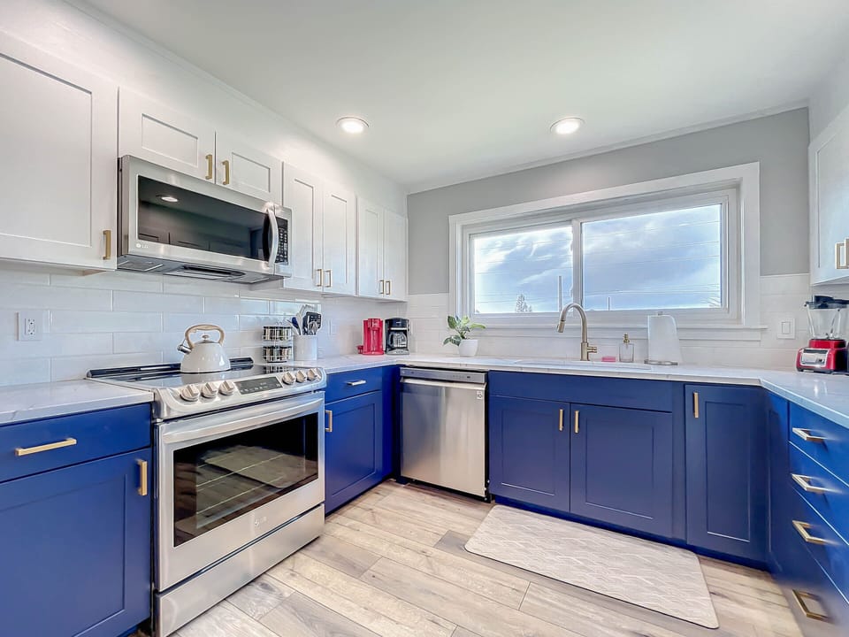 A fully equipped kitchen for all your cooking needs.