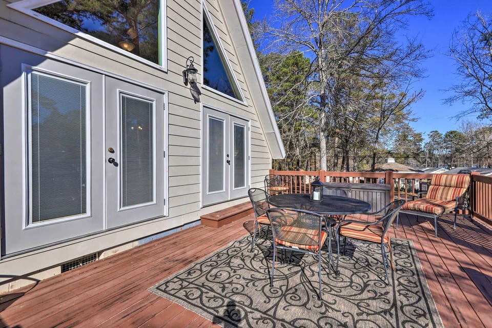 Deck | Fully Furnished