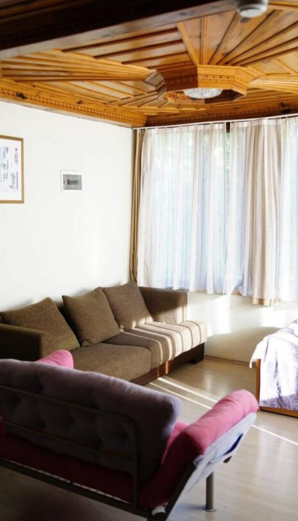 Grand Quadruple Room | Desk, laptop workspace, free WiFi, bed sheets