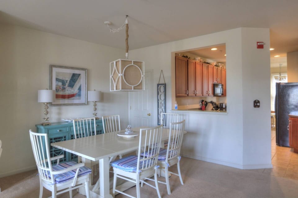 Comfortable dining room table.
