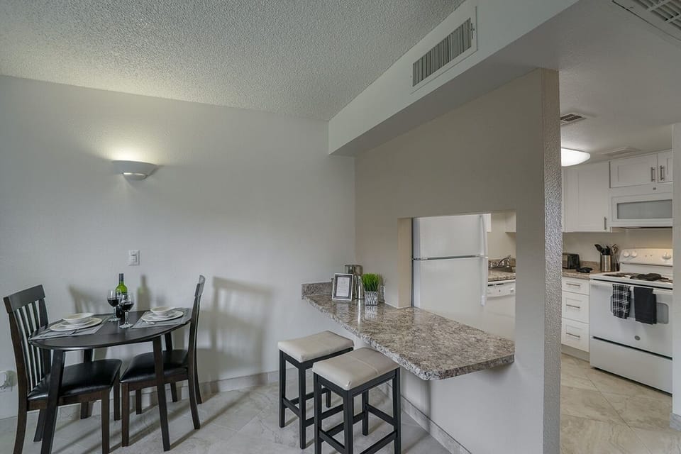 Apartment, 1 Bedroom | Private kitchen | Fridge, oven, coffee/tea maker, toaster
