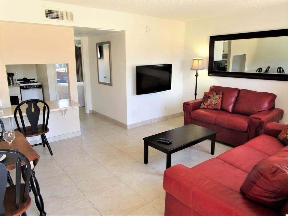 Apartment, 1 Bedroom | Living room | TV, fireplace