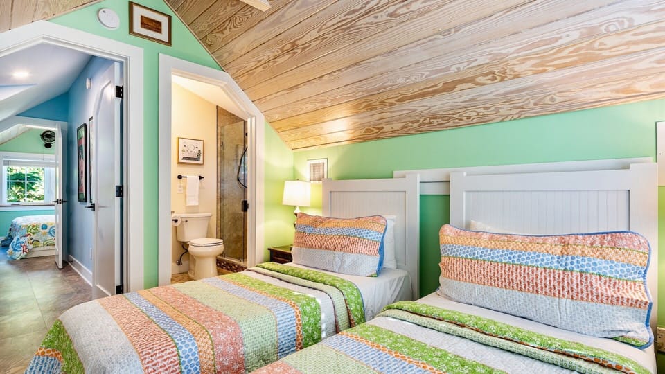 The twins can be converted to a king if you wish...