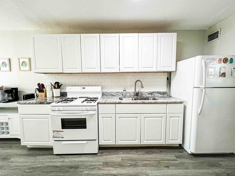 The heart of the home—this kitchen is perfect for culinary adventures and family gatherings.
