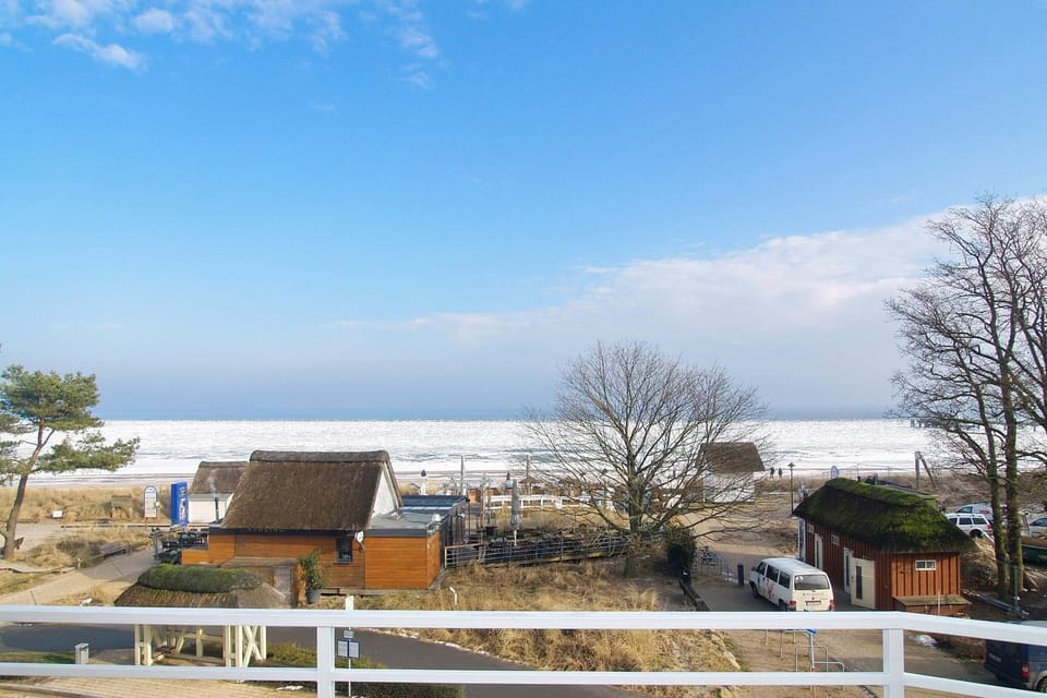 Beach/ocean view