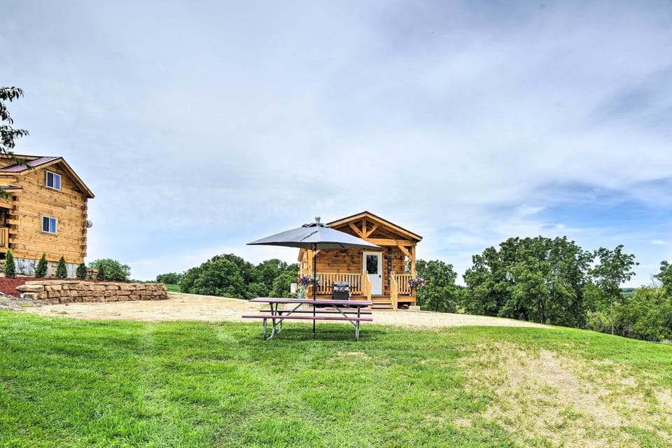 Cabin Exterior | ATV Trail Access