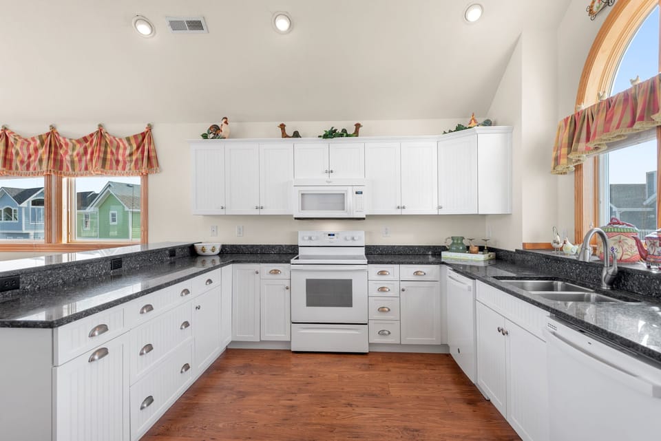 BU17: Daydream Believer | Top Level Kitchen