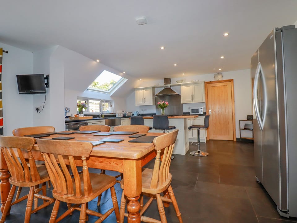 Cottage | Interior