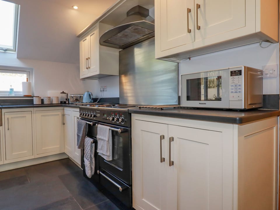 Cottage | Interior
