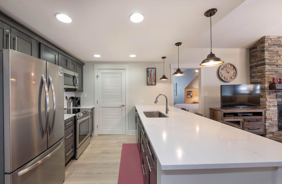 Indoors, Kitchen, Refrigerator, Sink, Sink Faucet