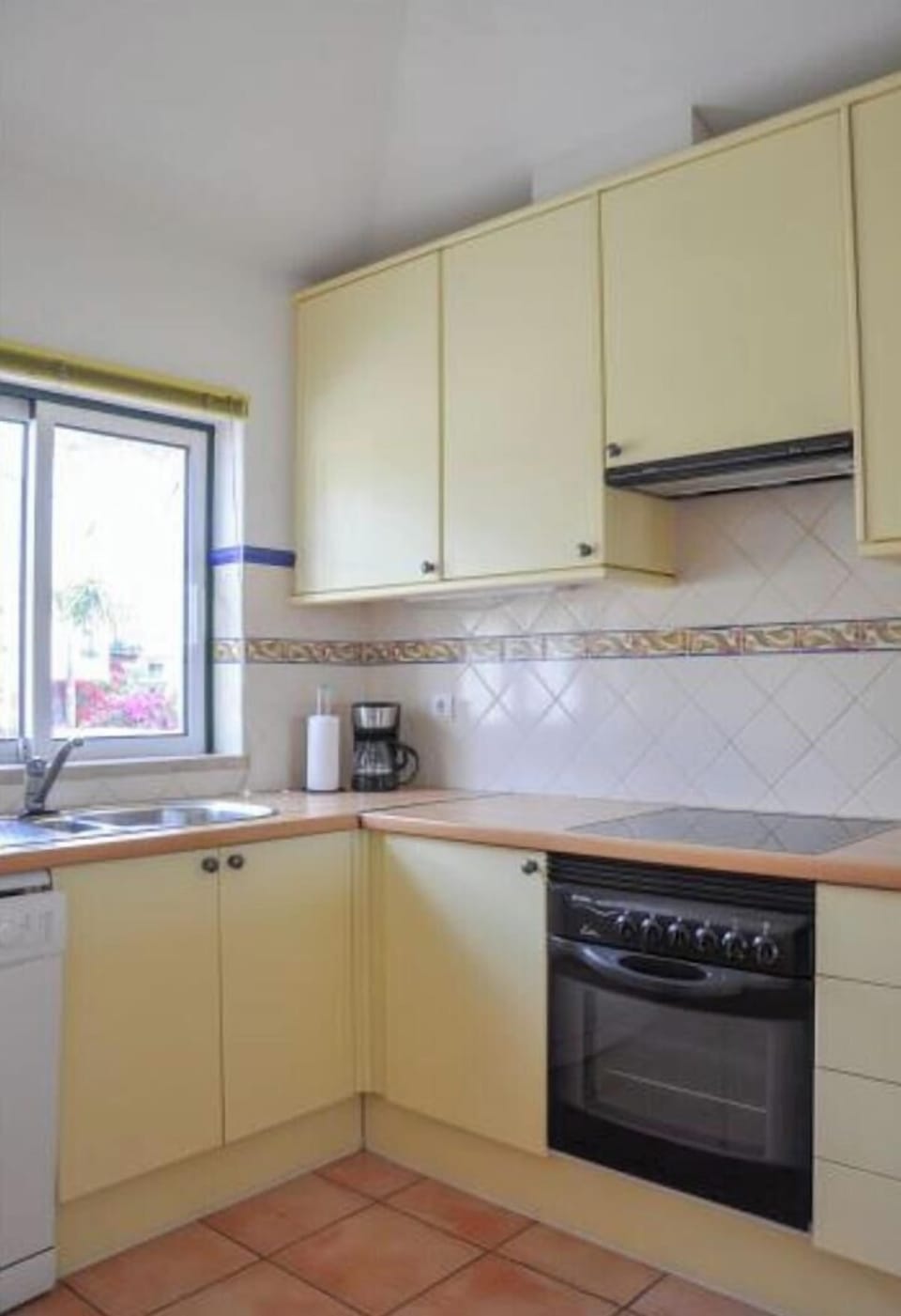 Kitchen is equipped with all the necessary cooking facilities including oven, dishwasher, fridge and freezer