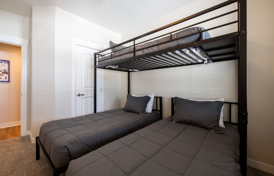 Furniture, Bed, Bedroom, Indoors, Bunk Bed