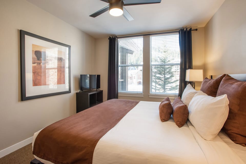 Furniture, Ceiling Fan, Bed, Indoors, Bedroom