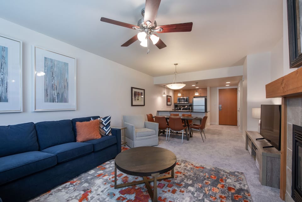 Living Room, Room, Indoors, Couch, Furniture