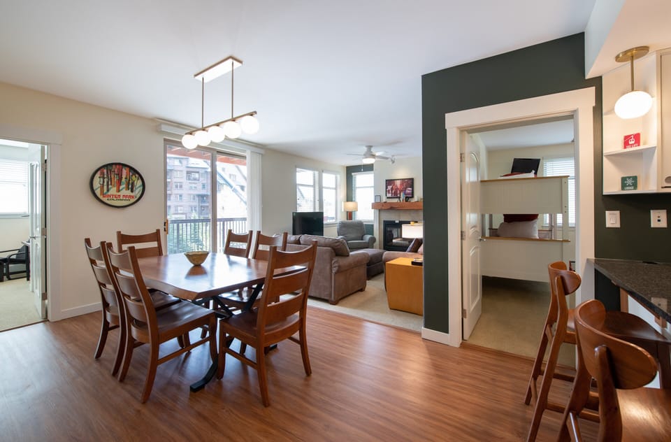 Flooring, Hardwood, Floor, Chair, Furniture