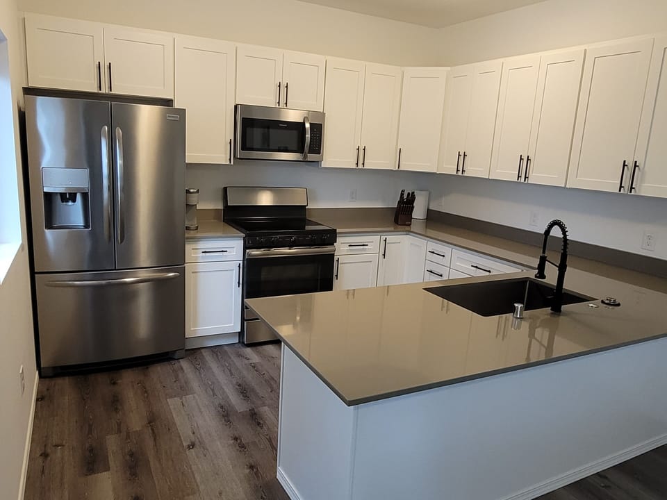 Full kitchen with Dishwasher.  