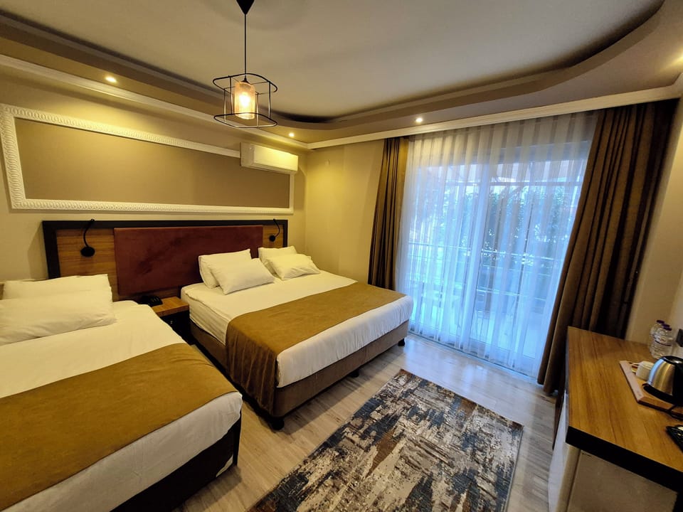 Minibar, desk, free WiFi, bed sheets