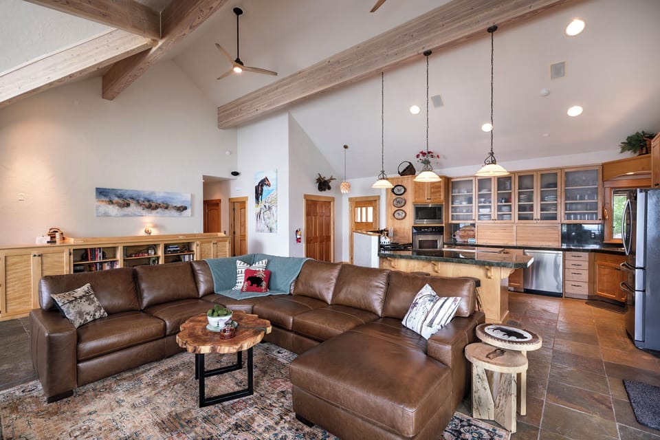 Seating for everyone | Main Level