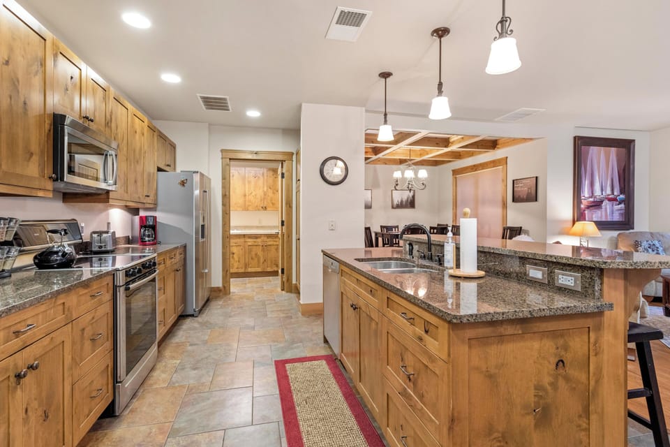 Cook a delicious meal | Main Level