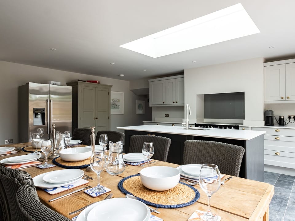 Cottage | Interior