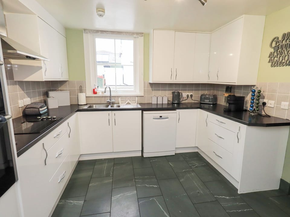 Fridge, dishwasher, electric kettle, toaster