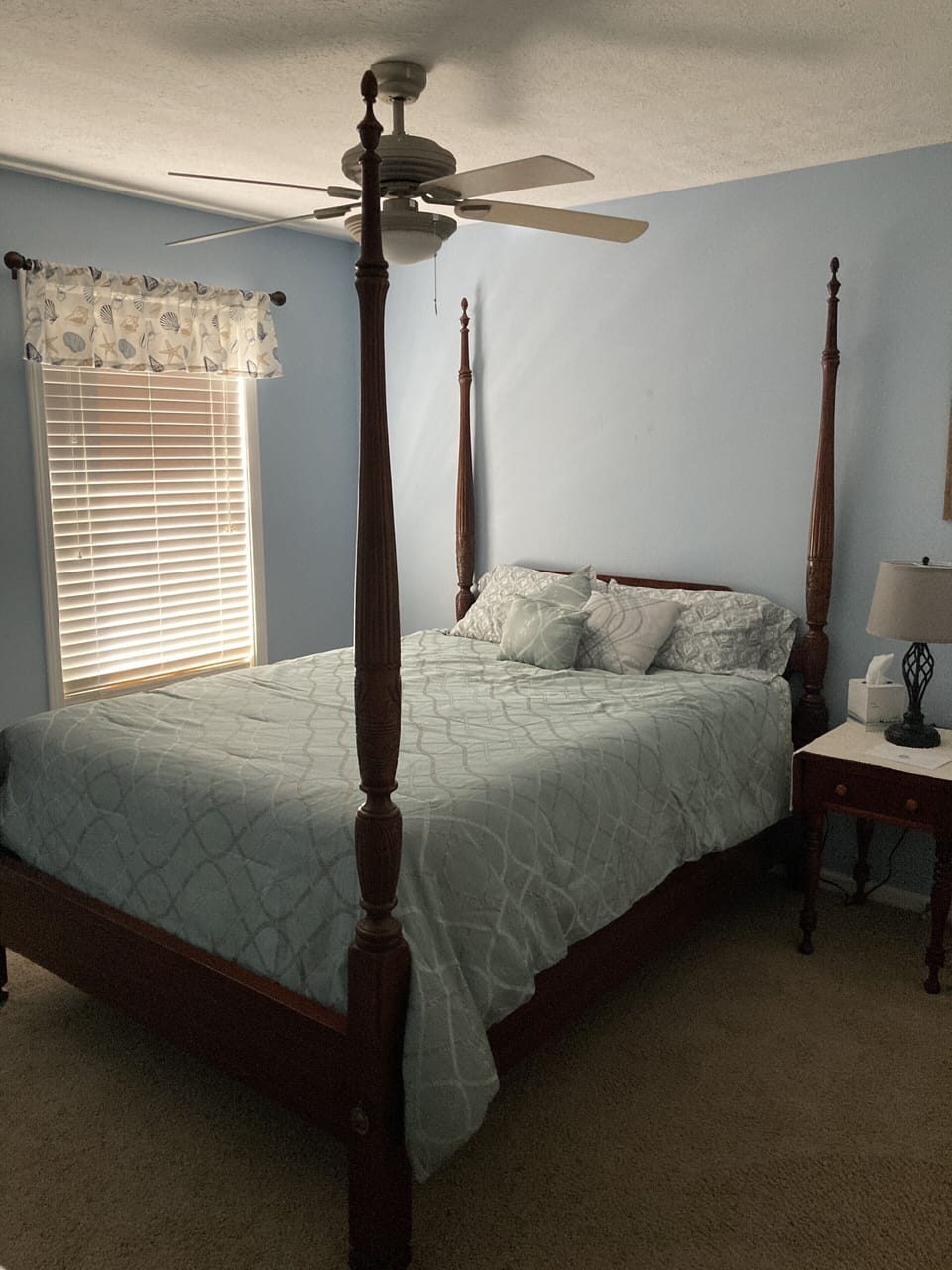 First queen bedroom w/Touch lamp. Touch lamp has USB charger and Outlet on base.