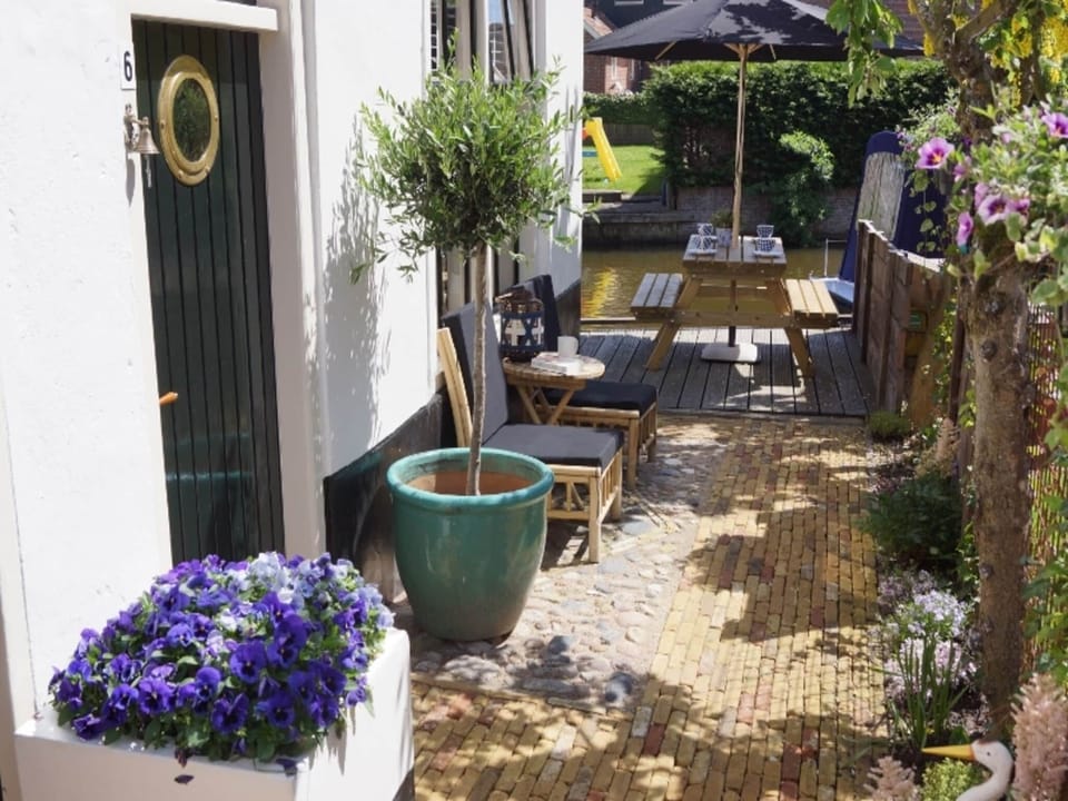 Holiday Home Exterior [summer]