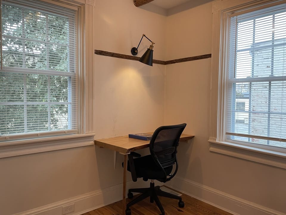 Private office 