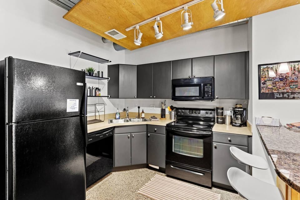 Fully-stocked kitchen. 
