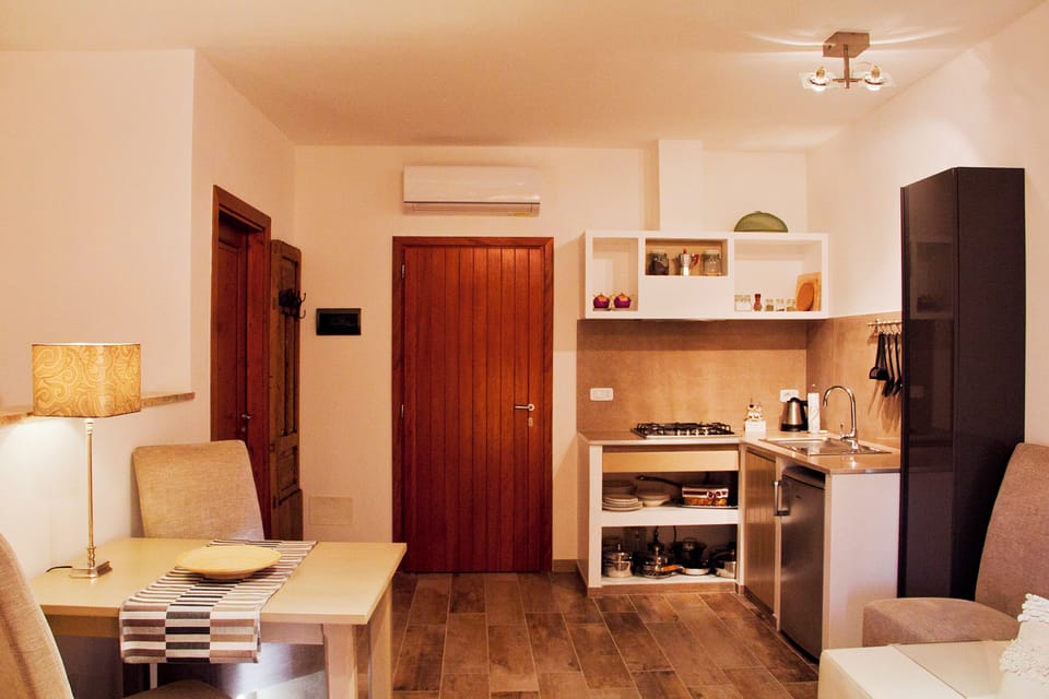 Apartment, 1 Bedroom, Smoking, Terrace | Interior