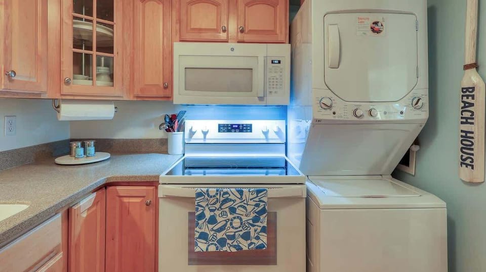 Kitchen with Laundry