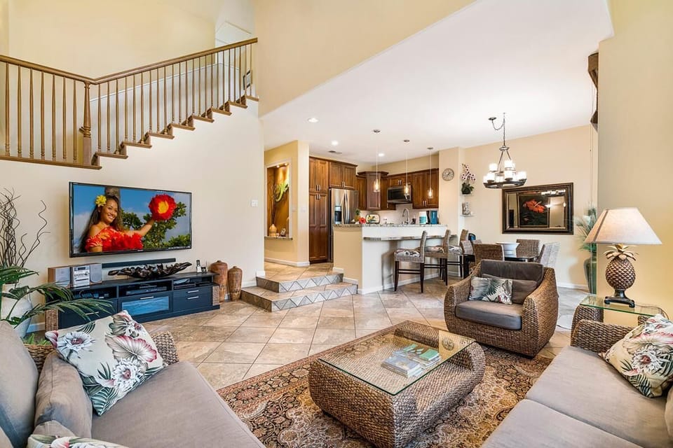 Villa, 1 King Bed (Colony Villas at Waikoloa Beach Resor) | Living area | Flat-screen TV