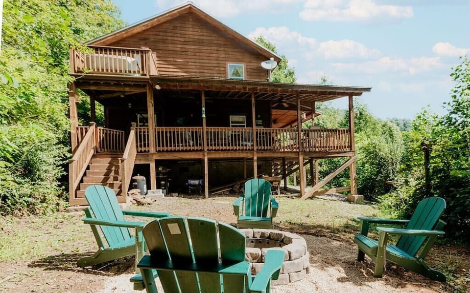 Outdoor firepit with seating