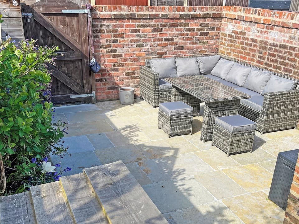 Courtyard | Sandend, Lytham