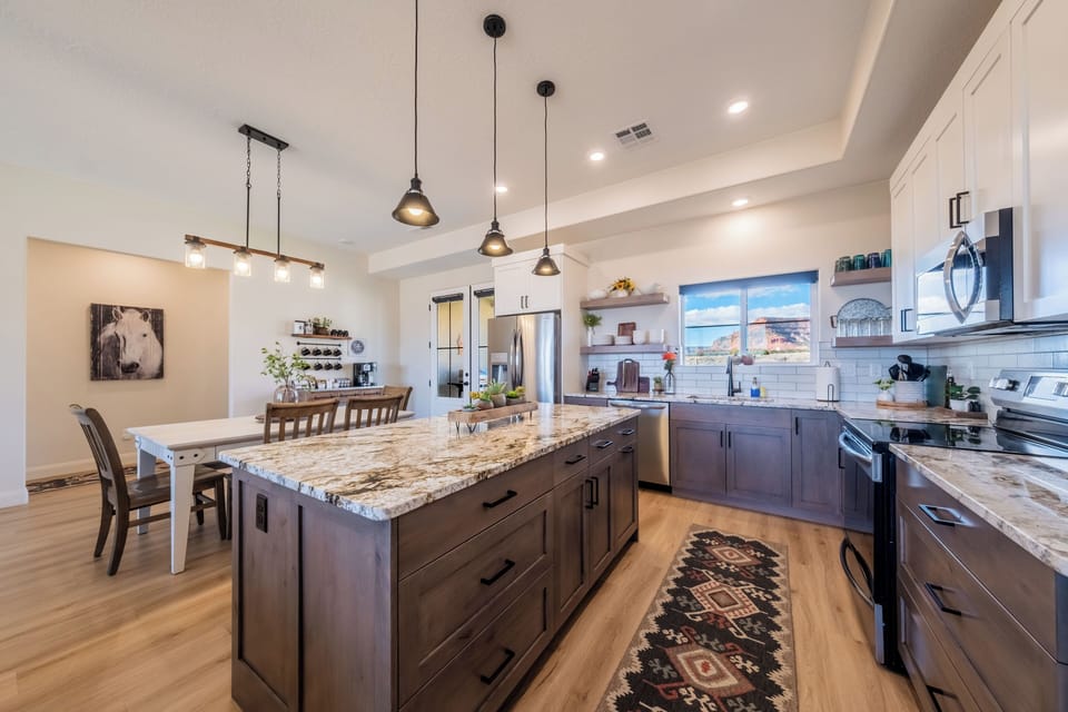 Love to cook? Our fully-stocked kitchen is a chef's delight!