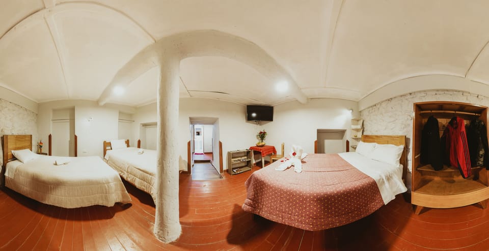 Family Quadruple Room | Iron/ironing board, free WiFi, bed sheets