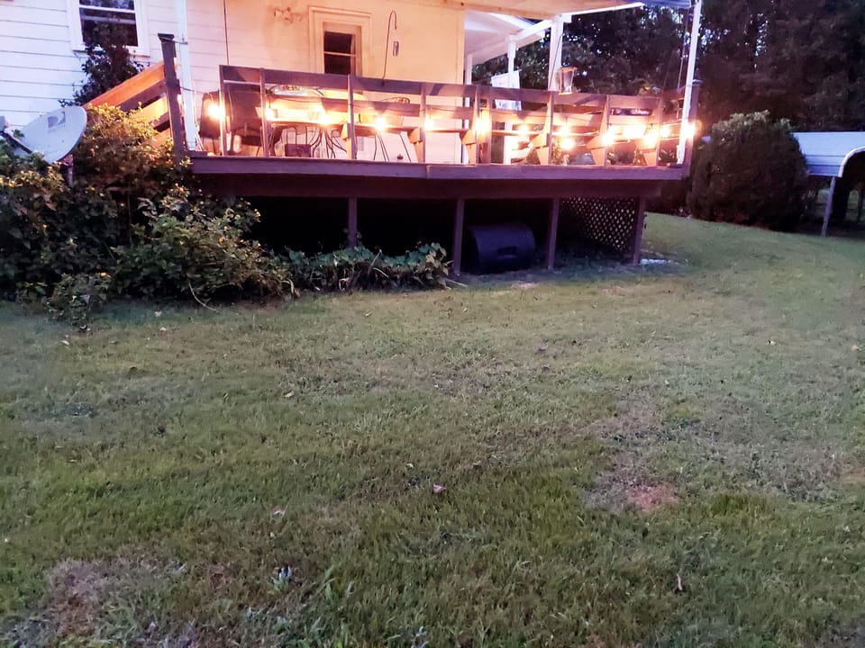 lighting around deck so you can enjoy sitting out at night with friends 