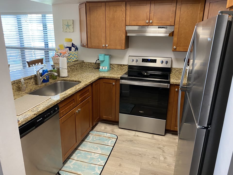 Kitchen area
