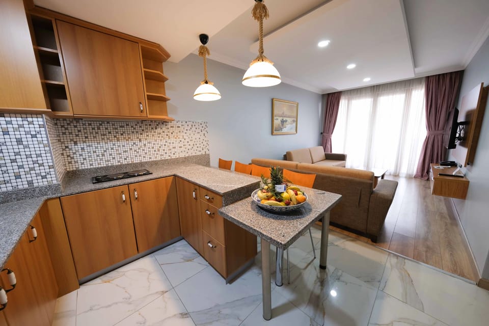 Signature Condo, Mountain View | Private kitchen
