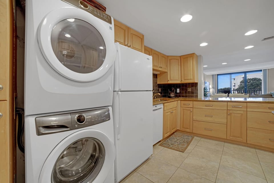 Full Size Washer and Dryer