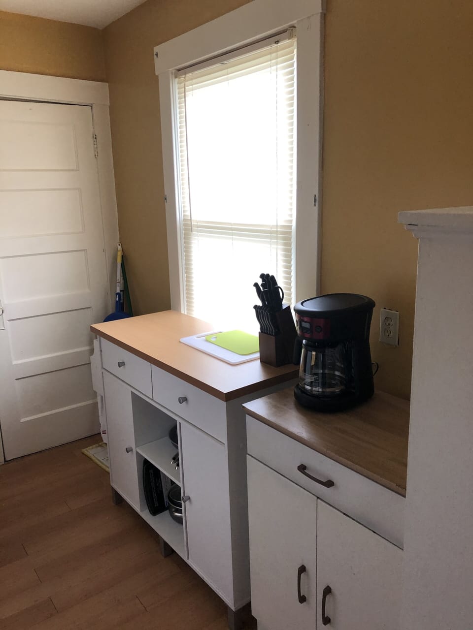 Knives, toaster, microwave and more.