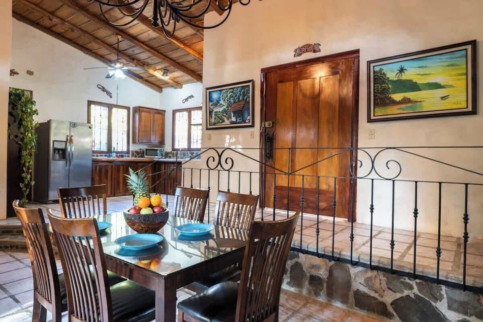 Dinning Table