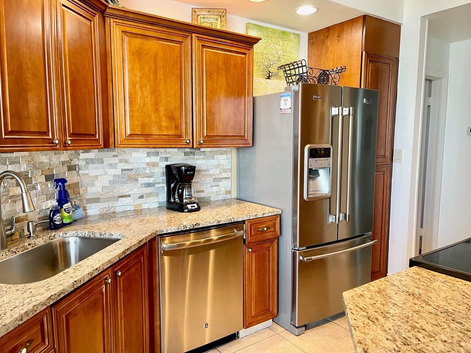 Gorgeous and updated kitchen