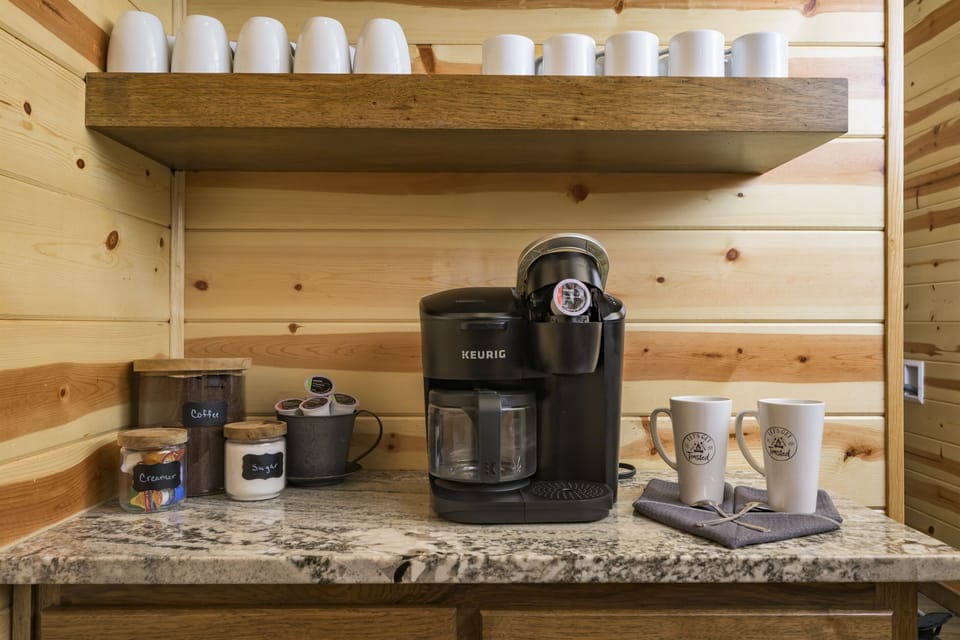 Start your mornings off right with our coffee bar!