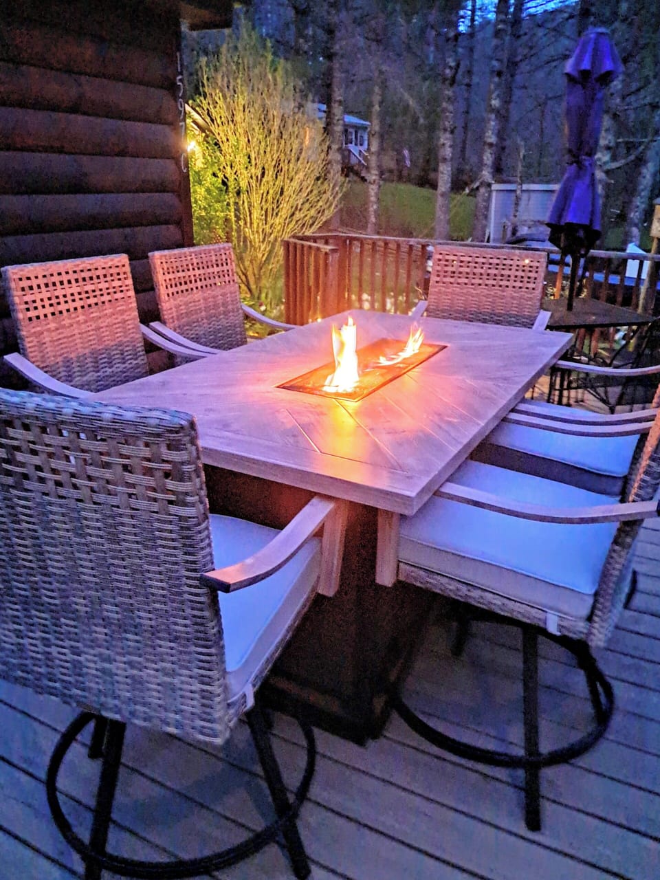 Bar height fire table 