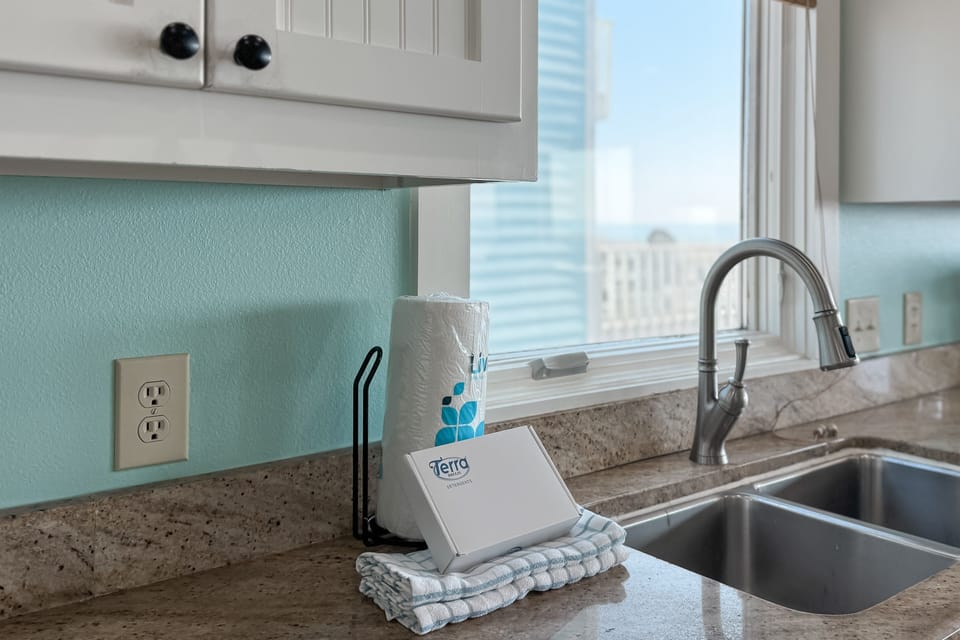 Kitchen amenities