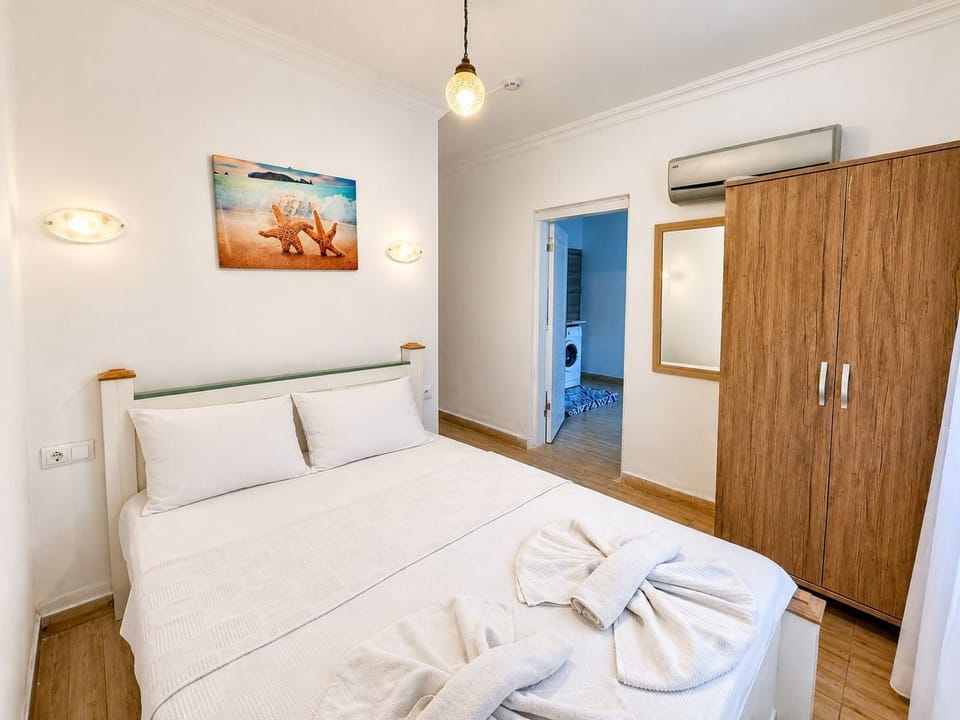 Condo | Free WiFi