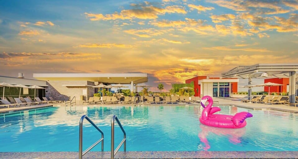 pool