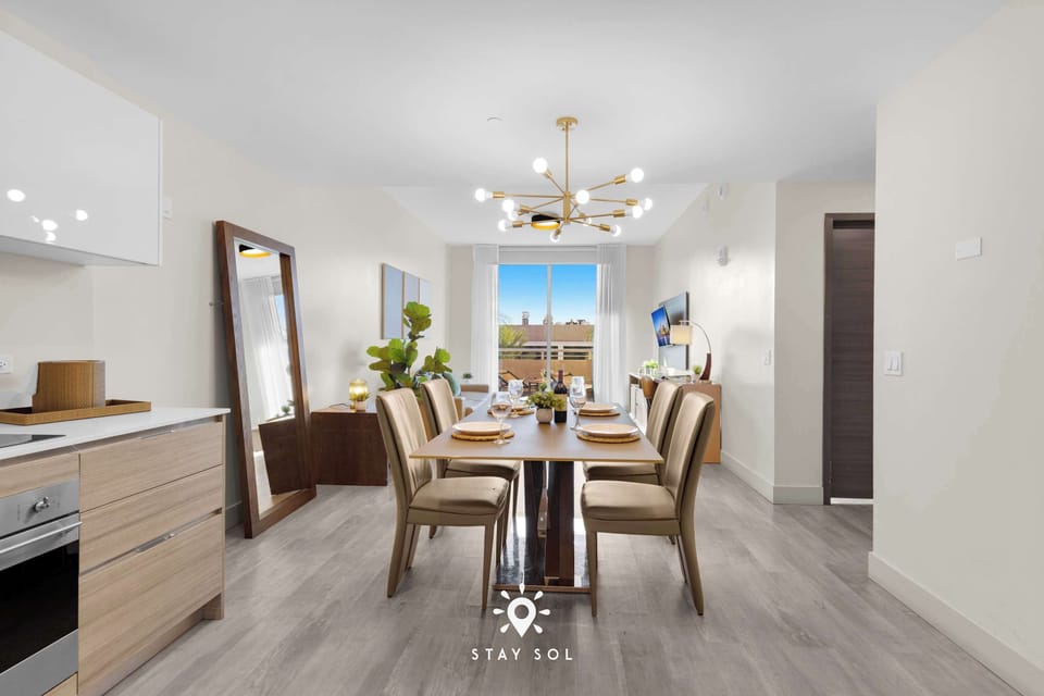 Dining room - Living room